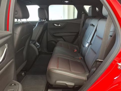 Used 2022 Chevrolet Blazer RS w/ Enhanced Convenience Package FWD image 13