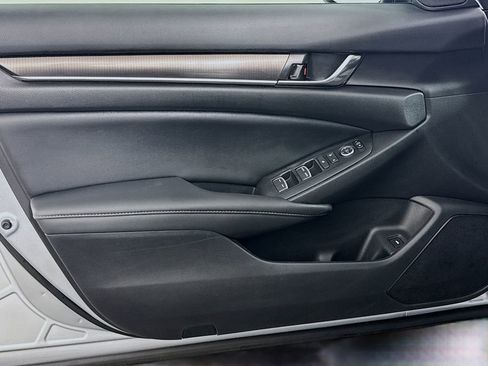 Used 2022 Honda Accord Sport image 28