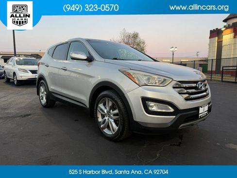 Used 2013 Hyundai Santa Fe Sport 2.0T w/ Technology Pkg FWD image 3