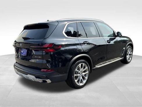 Used 2024 BMW X5 xDrive40i image 5