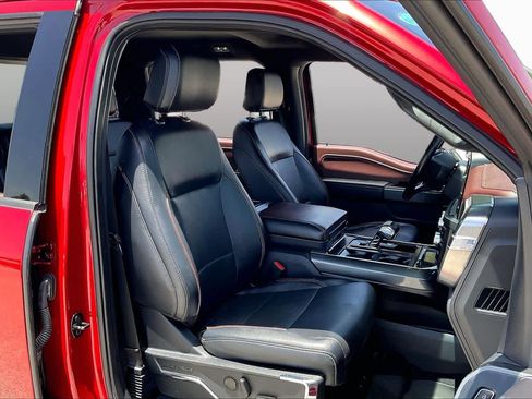 Used 2023 Ford F150 Lariat AWD/4WD image 9