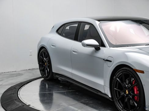 Used 2023 Porsche Taycan GTS w/ Premium Package image 22