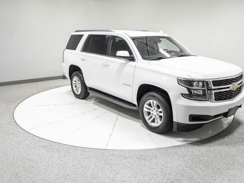 Used 2017 Chevrolet Tahoe LS w/ Skid Plate Package AWD/4WD image 28