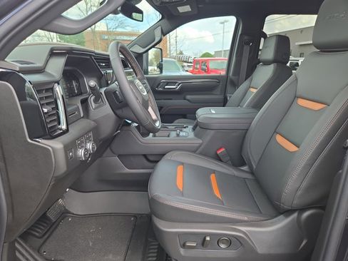 Used 2026 GMC Sierra 2500 AT4 image 22