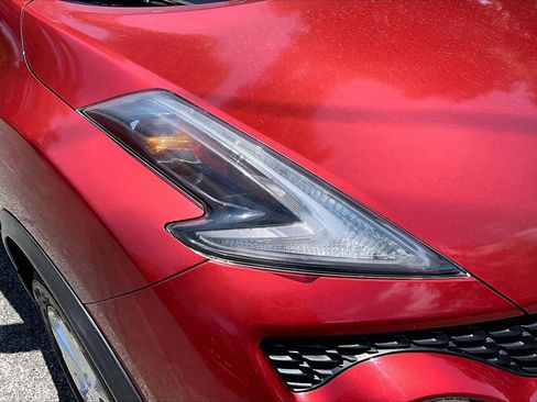 Used 2016 Nissan Juke S FWD image 32