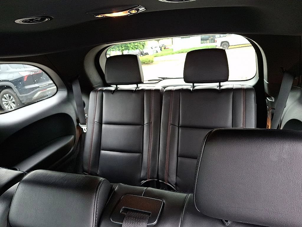 Used 2023 Dodge Durango GT AWD/4WD image 11