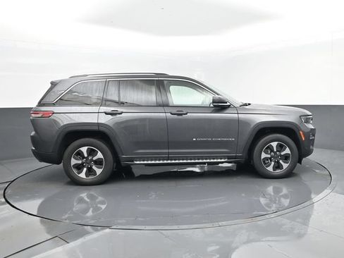 Used 2023 Jeep Grand Cherokee 4WD 4xe w/ Luxury Tech Group II image 4