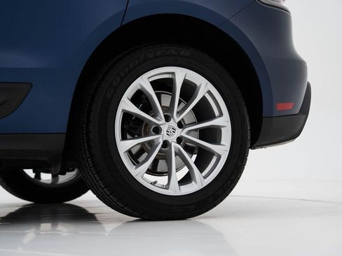 Used 2024 Porsche Macan Base w/ Premium Plus Package image 62