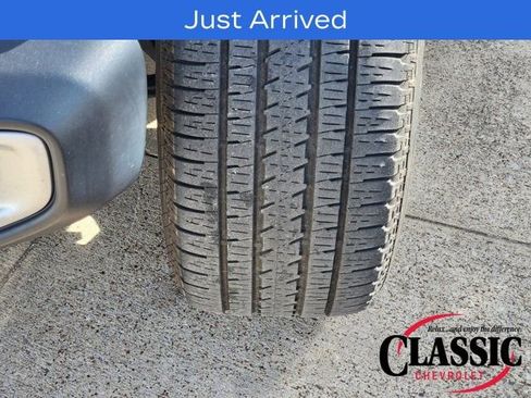 Used 2023 Jeep Wrangler Unlimited Sahara w/ Cold Weather Group image 18