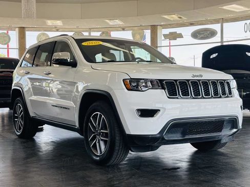 Used 2020 Jeep Grand Cherokee Limited AWD/4WD image 4