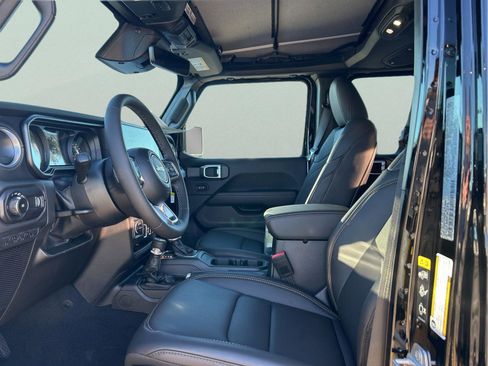 New 2026 Jeep Wrangler Sahara image 25