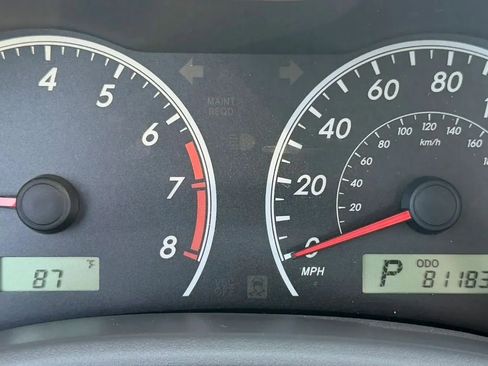 Used 2010 Toyota Corolla LE image 18