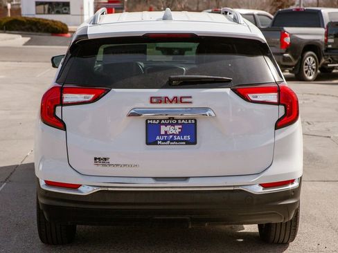 Used 2023 GMC Terrain SLT w/ Tech Package image 6