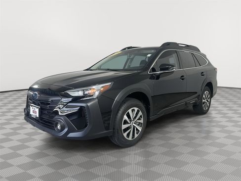 Used 2025 Subaru Outback Premium w/ Popular Package #1A AWD/4WD image 3