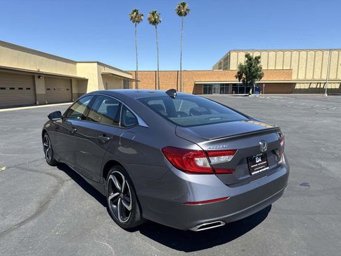 Used 2020 Honda Accord Sport image 5