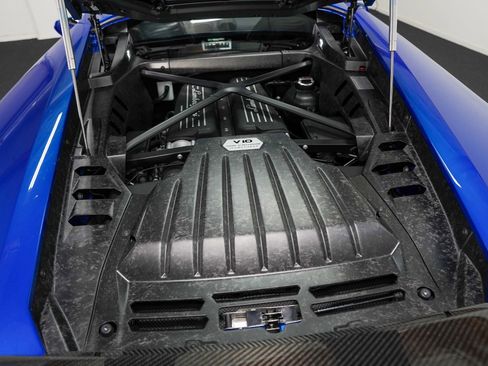 Used 2018 Lamborghini Huracan LP 580-2 image 45