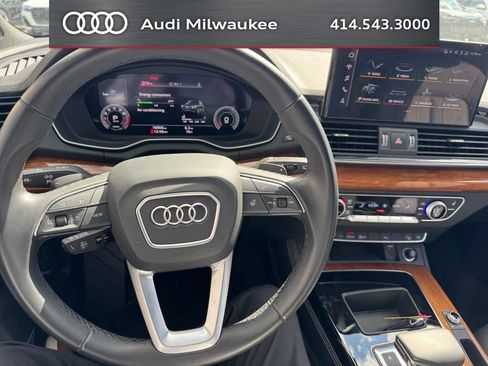 Used 2023 Audi Q5 2.0T Premium Plus w/ Premium Plus Package AWD/4WD image 13