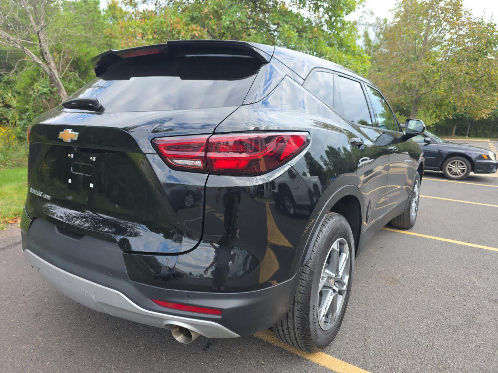Used 2026 Chevrolet Blazer LT AWD/4WD image 4