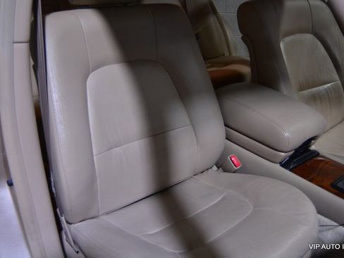 Used 1995 Lexus LS 400 image 19