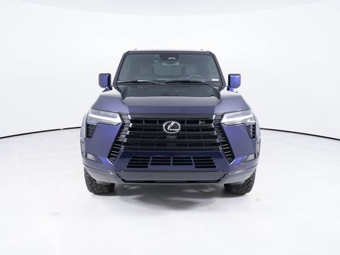 Used 2025 Lexus GX 550 w/ Accessory Package (2T) AWD/4WD image 10