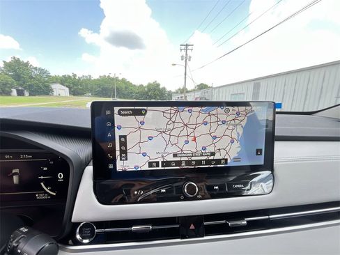 New 2025 Mitsubishi Outlander SE image 18