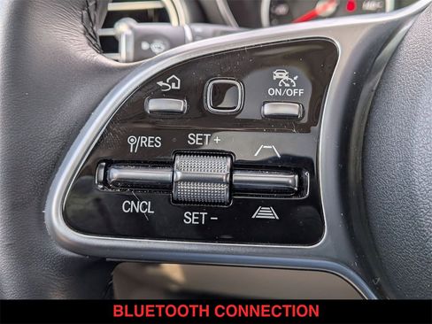 Certified 2022 Mercedes-Benz GLC 300 4MATIC image 8