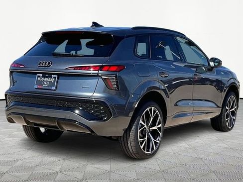 New 2026 Audi Q3 quattro 2.0T image 2