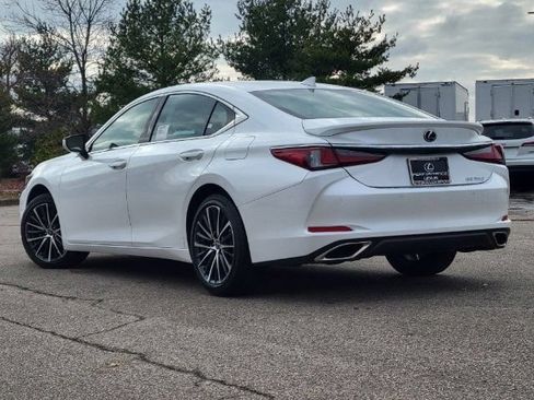 Used 2024 Lexus ES 350 w/ Premium Package FWD image 25