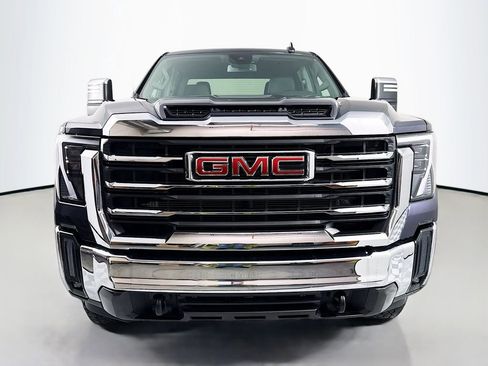 Used 2024 GMC Sierra 2500 SLT w/ Max Trailering Package AWD/4WD image 6