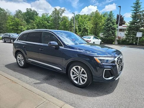 Used 2025 Audi Q5 Premium w/ Convenience Package AWD/4WD image 19