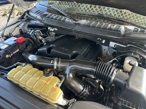 Used 2020 Ford F150 XLT w/ Equipment Group 302A Luxury image 11