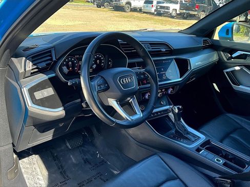 Used 2023 Audi Q3 2.0T Premium image 19