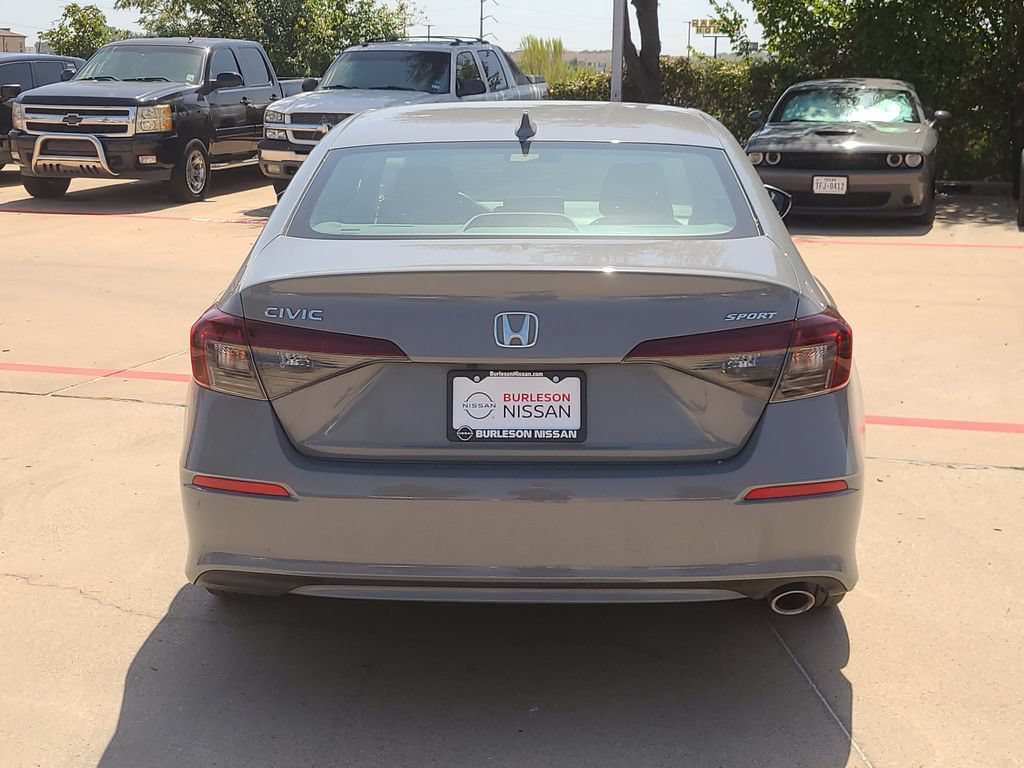 Used 2025 Honda Civic Sport image 3