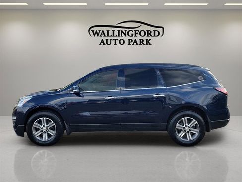 Used 2016 Chevrolet Traverse LT image 7