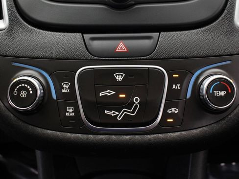 Used 2018 Chevrolet Malibu LS FWD image 20