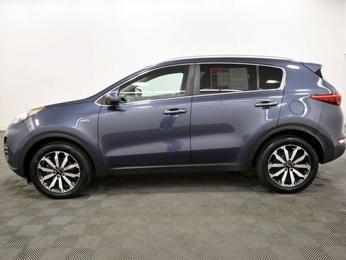 Used 2017 Kia Sportage EX AWD/4WD image 4
