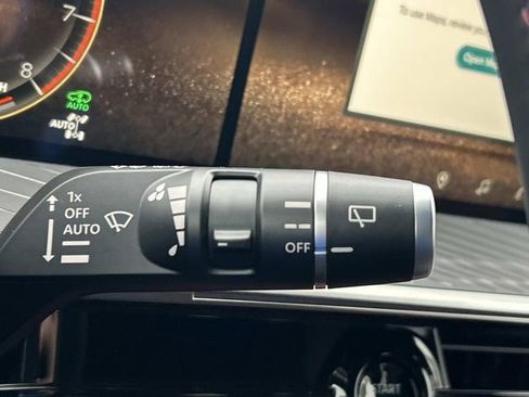 New 2026 INFINITI QX80 Autograph w/ Premium Cargo Package image 34