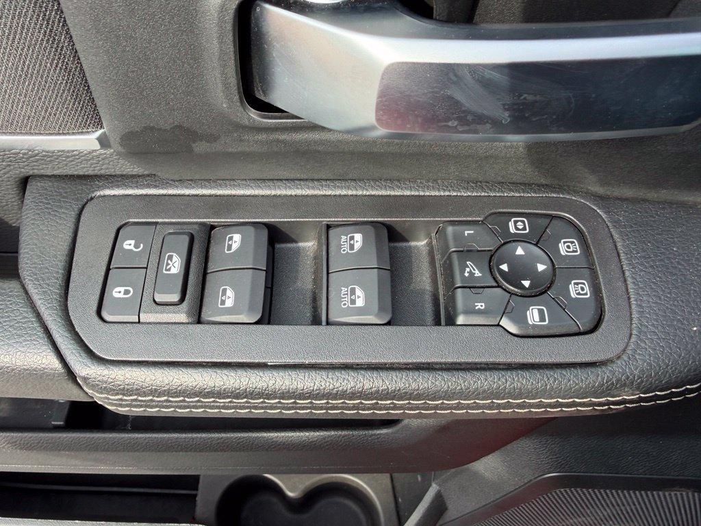 Used 2026 RAM 2500 Big Horn AWD/4WD image 13