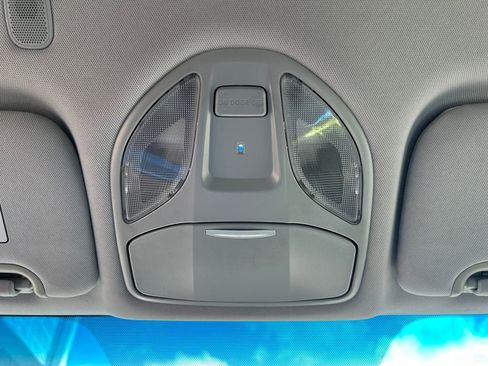 Used 2016 Hyundai Santa Fe Sport image 16