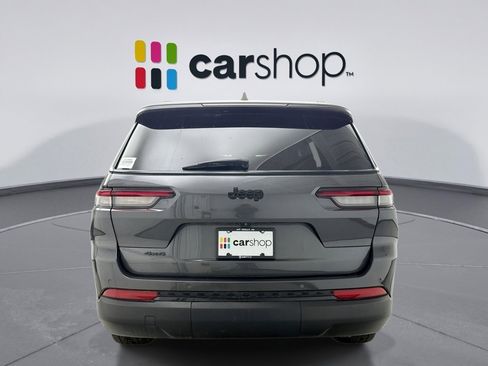 Used 2023 Jeep Grand Cherokee L Laredo AWD/4WD image 4