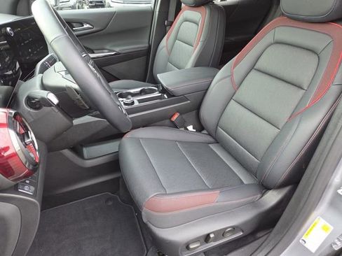 Used 2025 Chevrolet Equinox RS w/ Safety and Technology Package FWD image 36