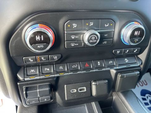 Used 2021 GMC Sierra 1500 Denali w/ Driver Alert Package II image 19