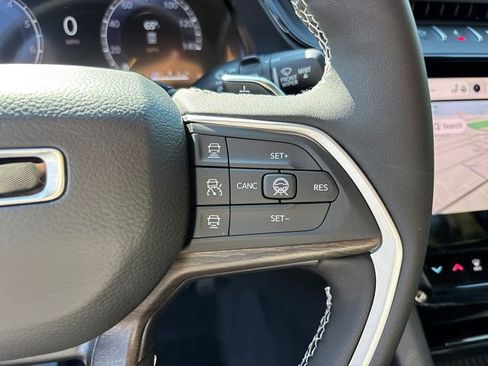 New 2026 Jeep Grand Cherokee Altitude AWD/4WD image 20