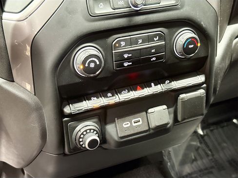 Used 2022 Chevrolet Silverado 1500 W/T w/ WT Convenience Package image 15