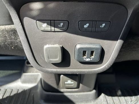 Used 2018 Chevrolet Equinox Premier AWD/4WD image 22