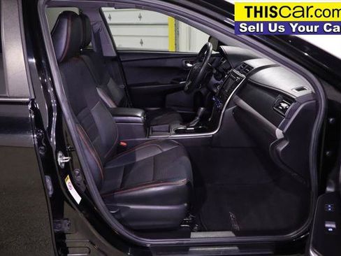 Used 2017 Toyota Camry SE FWD image 24