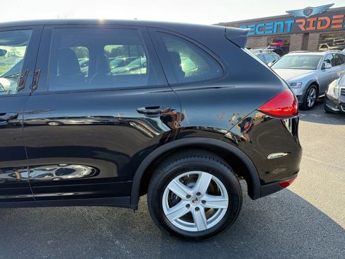 Used 2012 Porsche Cayenne image 49