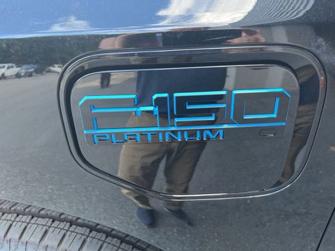 New 2025 Ford F150 Lightning Platinum image 9