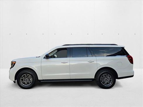 New 2025 Ford Expedition Max Active image 5