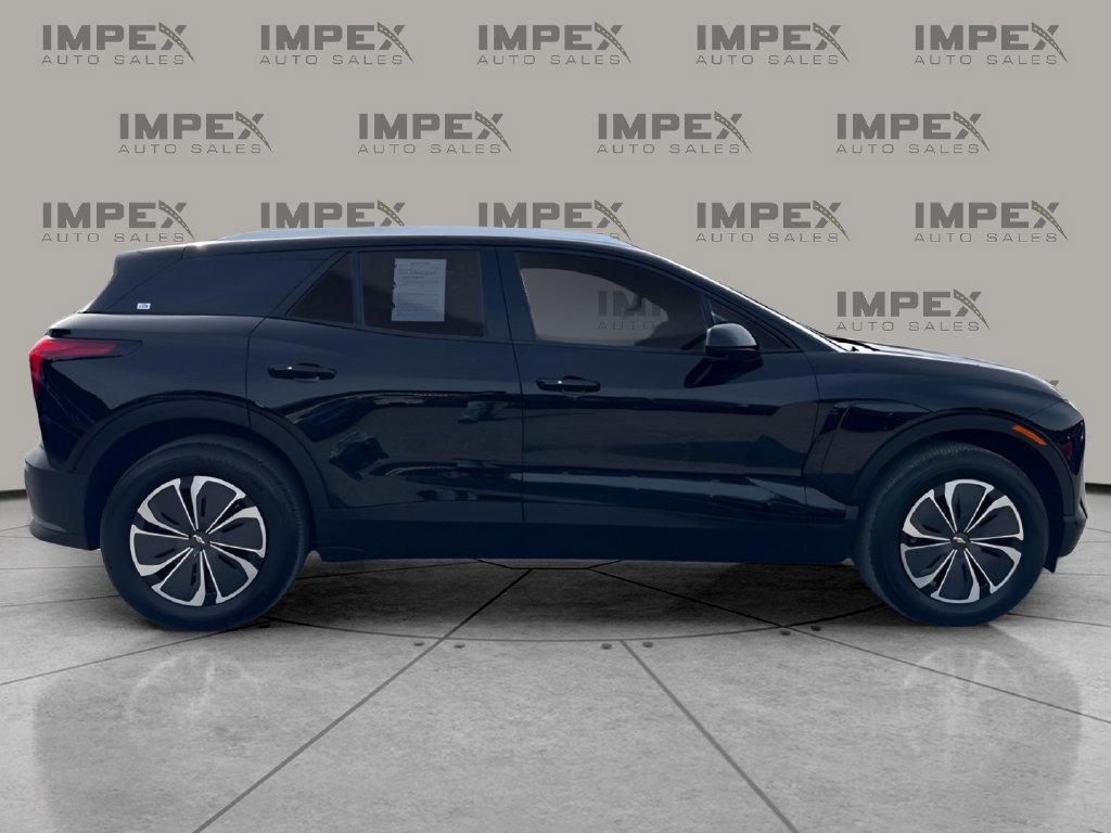 Used 2024 Chevrolet Blazer EV LT AWD/4WD image 6